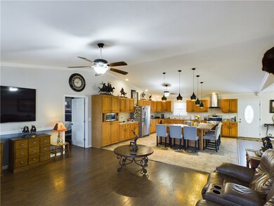 Living Room & Kitchen