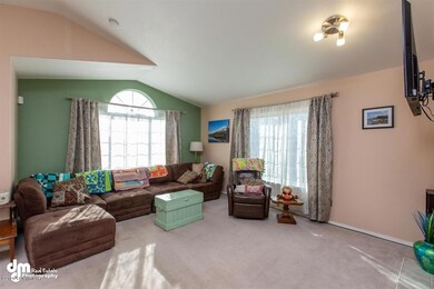 30-Living Room MS_3983