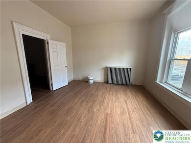 305 N 2nd St unit 1, Allentown, PA 18102 - photo 5