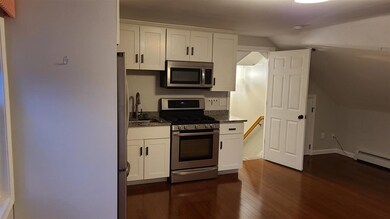 693 Russells Mills Rd unit G, South Dartmouth, MA 02748 - photo 7