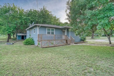 4736 Valley View Cir, Weatherford, TX 76087 - photo 5