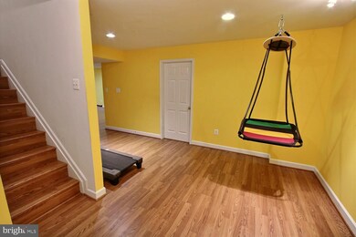 21503 Manor View Cir, Germantown, MD 20876 - photo 5