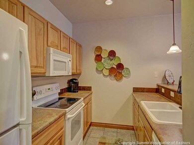 801 Lakepoint Dr unit 5, Frisco, CO 80443 - photo 6