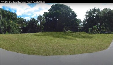 1290 NE 2nd St Pompano Beach, FL 33060 wrap around