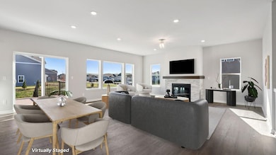 91 York St, Union Grove, WI 53182 - photo 4