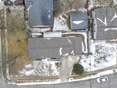 519 Celina Rd, Columbus, OH 43228 - photo 7