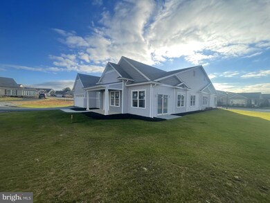 86 S Village Cir unit 237, Palmyra, PA 17078 - photo 6