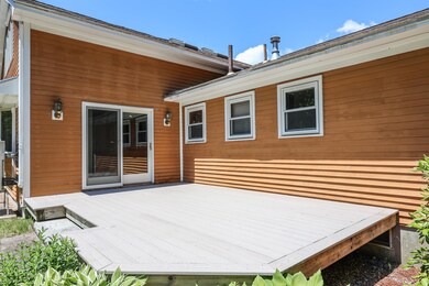 42 Vespa Ln, Nashua, NH 03064 - photo 5