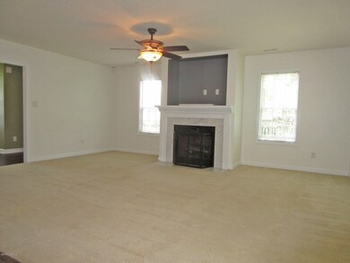 101 Drayton Hall, Jacksonville, NC 28540 - photo 5