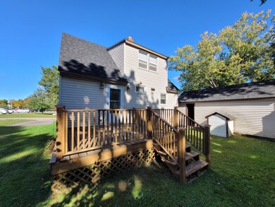 4 Back deck