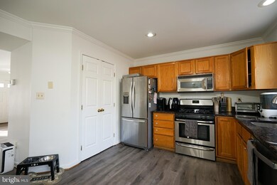 1740 Grover Glen Ct, Woodbridge, VA 22192 - photo 7