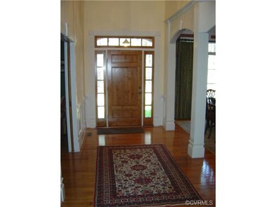 875 Koolwood Ln, Petersburg, VA 23805 - photo 4