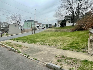 25/20 Spruce and Andover, Wilkes Barre, PA 18702 - photo 6