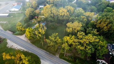 City lot in Birchtree MO004