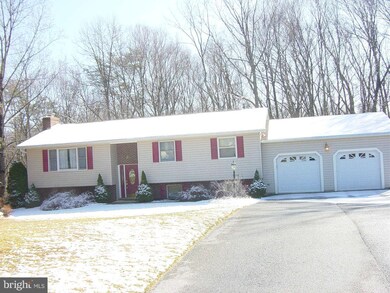 1073 King Arthur Ct, Sykesville, MD 21784 - photo 2