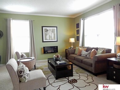 818 Summit Ridge Dr, Papillion, NE 68046 - photo 4