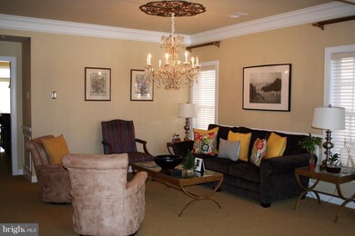 639 Kingfisher Ave, Gaithersburg, MD 20877 - photo 3