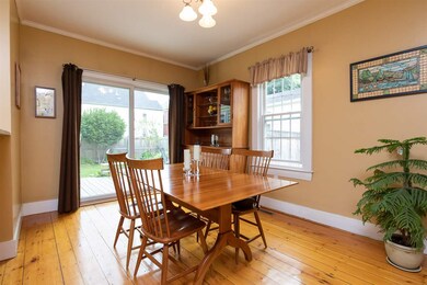 303 Cabot St, Portsmouth, NH 03801 - photo 4
