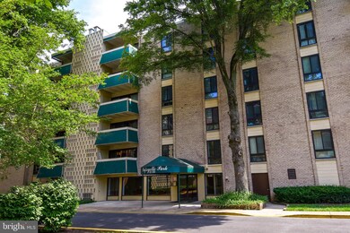 6139 Leesburg Pike unit 206, Baileys Crossroads, VA 22041 - photo 2