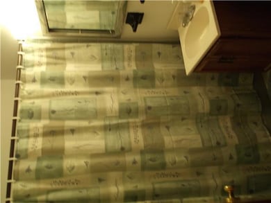 475 Ross Rd, Columbus, OH 43213 - photo 5