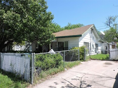 1505 N Broughton St, Sherman, TX 75090 - photo 2