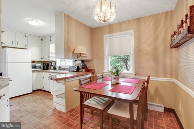 540 Maple St, Columbia, PA 17512 - photo 5