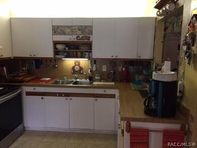 21616 SW Honeysuckle St, Dunnellon, FL 34431 - photo 7