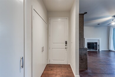 356 Litchfield Ln, Houston, TX 77024 - photo 3