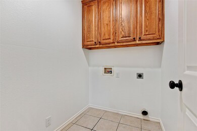 1014 W Coffin St unit 101, Denison, TX 75020 - photo 7