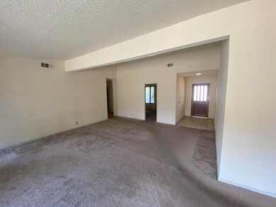 Livingroom4