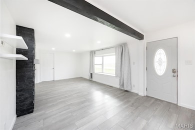 17512 Boulder Rd, Shattuc, IL 62231 - photo 6