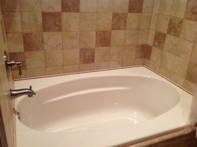 1092 S Hunters Run, Show Low, AZ 85901 - photo 6