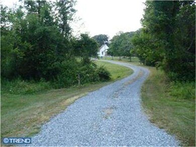 241 Barnsboro Rd, Sewell, NJ 08080 - photo 4