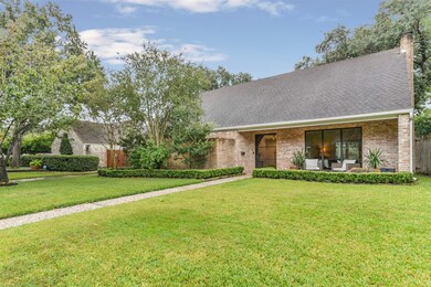 10219 Chevy Chase Dr, Houston, TX 77042 - photo 3