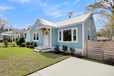 2 Front of House 2