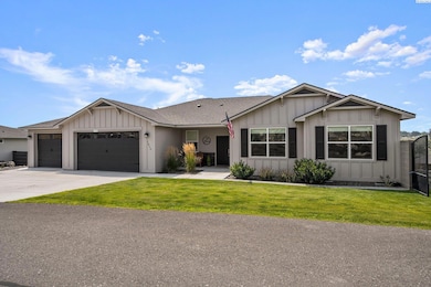 1015 Suncrest Trail, Richland, WA 99352 - photo 2