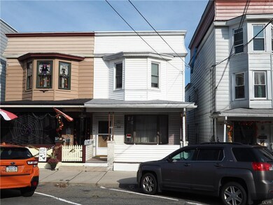 333 E Bertsch St, Lansford, PA 18232 - photo 2