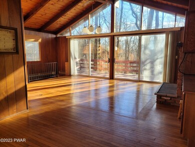 111 Widgeon Ln, Lords Valley, PA 18428 - photo 3