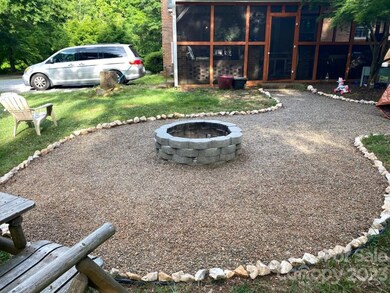 377 Rainbow Cir, Clover, SC 29710 - photo 7