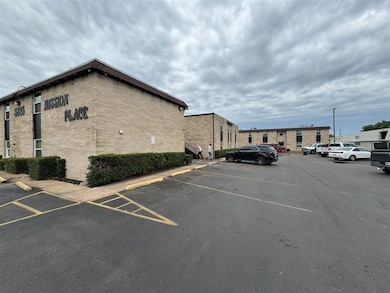 5825 NW 34th St, Oklahoma City, OK 73122 - photo 4