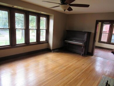 340 Brevoort Rd, Columbus, OH 43214 - photo 5