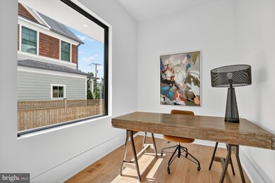 1519 Spring Vale Ave, McLean, VA 22101 - photo 7