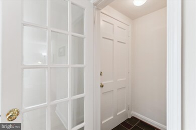 1562 Doxbury Rd, Towson, MD 21286 - photo 7