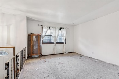 5719 Farley St, Shawnee, KS 66203 - photo 3