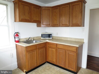 507 Delaware Ave unit B, Palmyra, NJ 08065 - photo 6