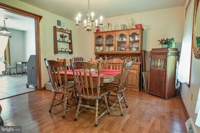 219 Frontier Rd, Perkasie, PA 18944 - photo 5