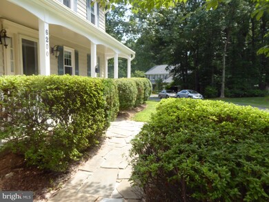 6200 Falcon Landing Ct, Burke, VA 22015 - photo 3