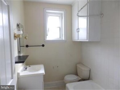 38 N Richardson Ave, Lansdale, PA 19446 - photo 6