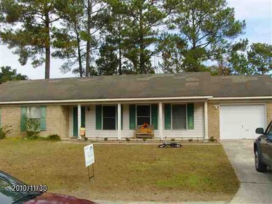 104 Carriage Dr, Jacksonville, NC 28546 - photo 2