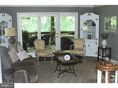 156 Barton Dr, Spring City, PA 19475 - photo 4